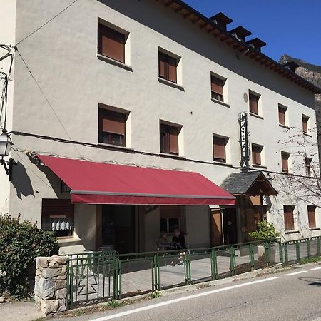 Hostal Fondevila Bohí Zewnętrze zdjęcie